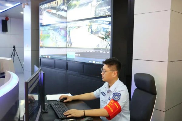 九游体育app(中国)官方网站网格员联袂暖南志愿者深远辖区街巷-九游会体育 ag九游会登录j9入口 j9九游会登录入